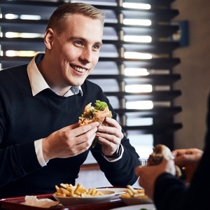 Keine großen Pläne, nur große Bissen. 🤌🍔

#jimblock #burgerliebe