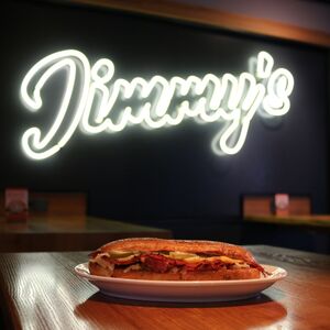 Mit unserem Pastrami Sandwich kann die Woche starten! 🔥 

#jimblock #pastrami #foodie